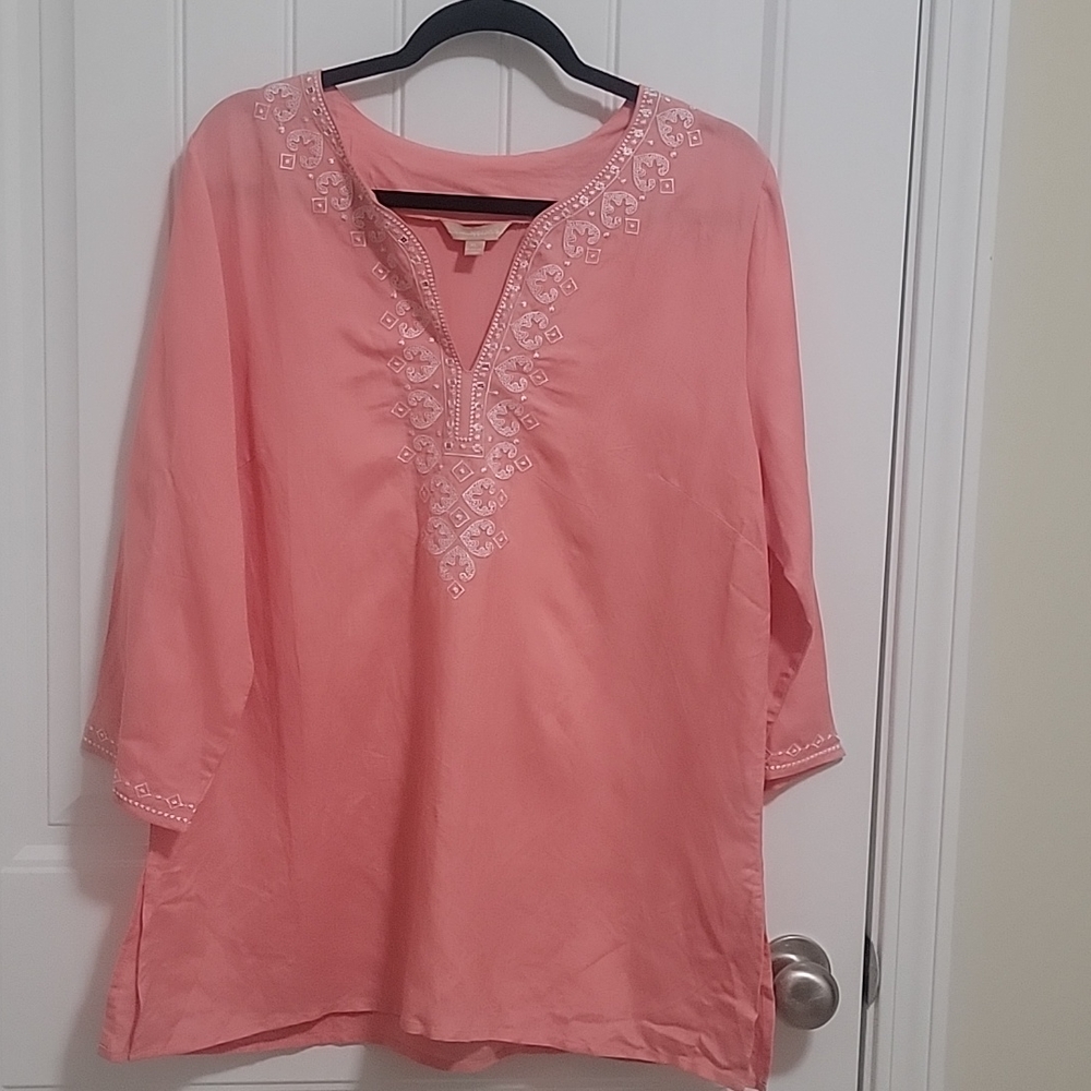 Women shirt